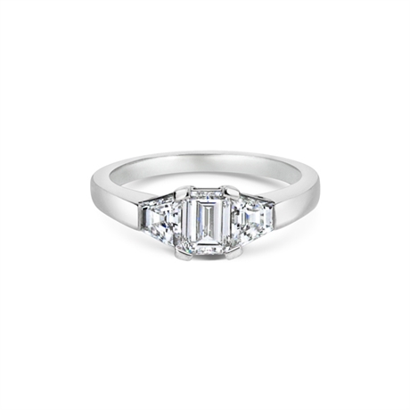 Emerald Cut Diamond Single Stone With Trapeze Cut Diamond Shoulders