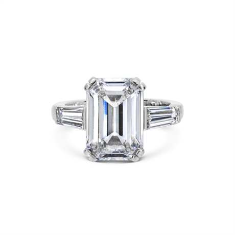 Emerald Cut With Tapered Baguette Diamond Shoulders 5.04ct